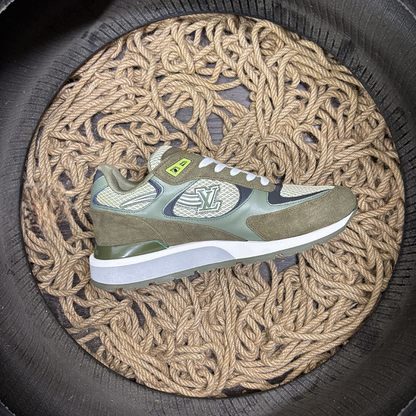 Louis Vuitton LV Run Away Army Verde - prezentare produs