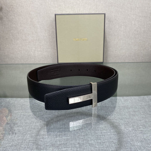 Tom Ford Curea - prezentare produs