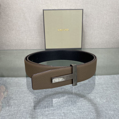 Tom Ford Curea - prezentare produs