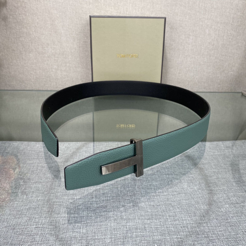 Tom Ford Curea - prezentare produs