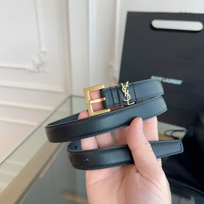 Yves Saint Laurent Curea - prezentare produs