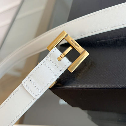 Yves Saint Laurent Curea - prezentare produs