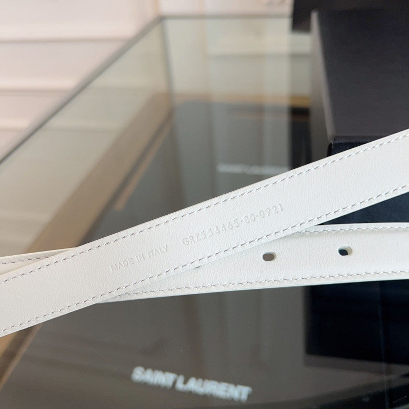 Yves Saint Laurent Curea - prezentare produs