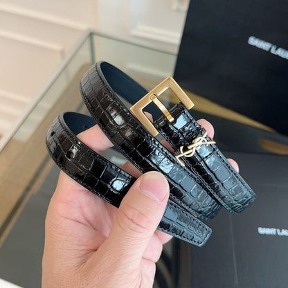 Yves Saint Laurent Curea - prezentare produs