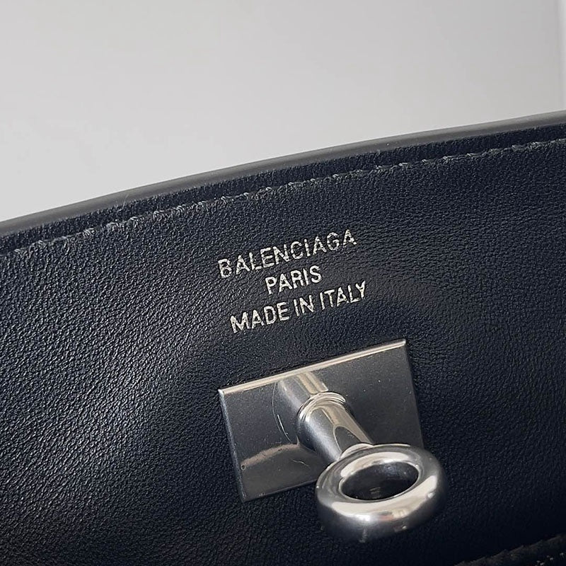 Balenciaga Geantă - prezentare produs