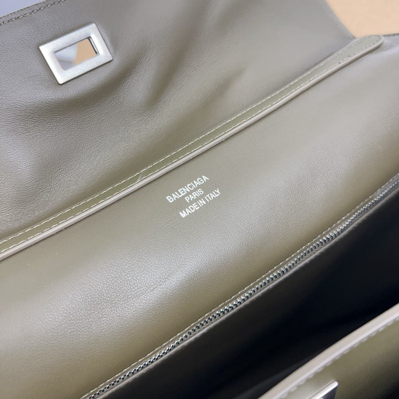 Balenciaga Geantă Big - prezentare produs