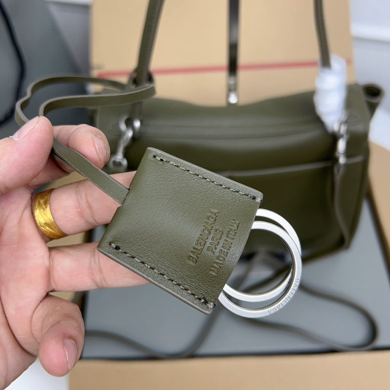 Balenciaga Geantă Medium - prezentare produs