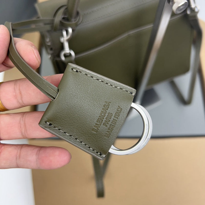 Balenciaga Geantă Small - prezentare produs