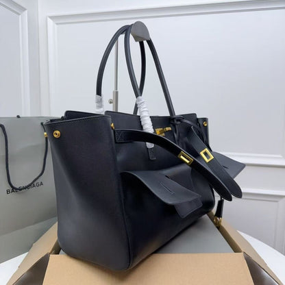 Balenciaga Geantă - prezentare produs
