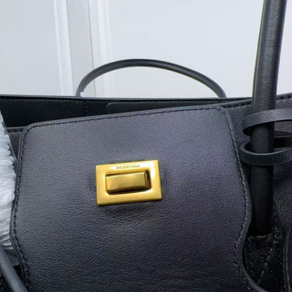 Balenciaga Geantă - prezentare produs