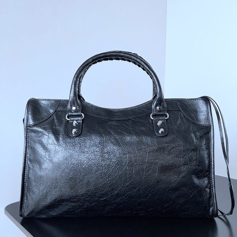 Balenciaga Geantă - prezentare produs