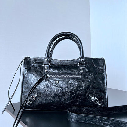 Balenciaga Geantă - prezentare produs