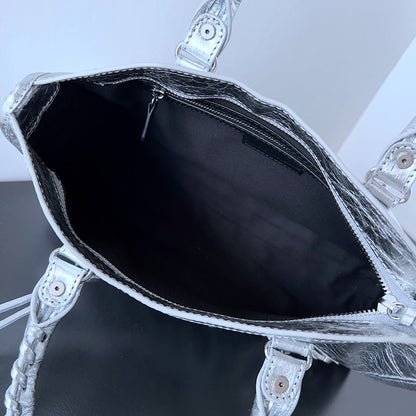 Balenciaga Geantă - prezentare produs