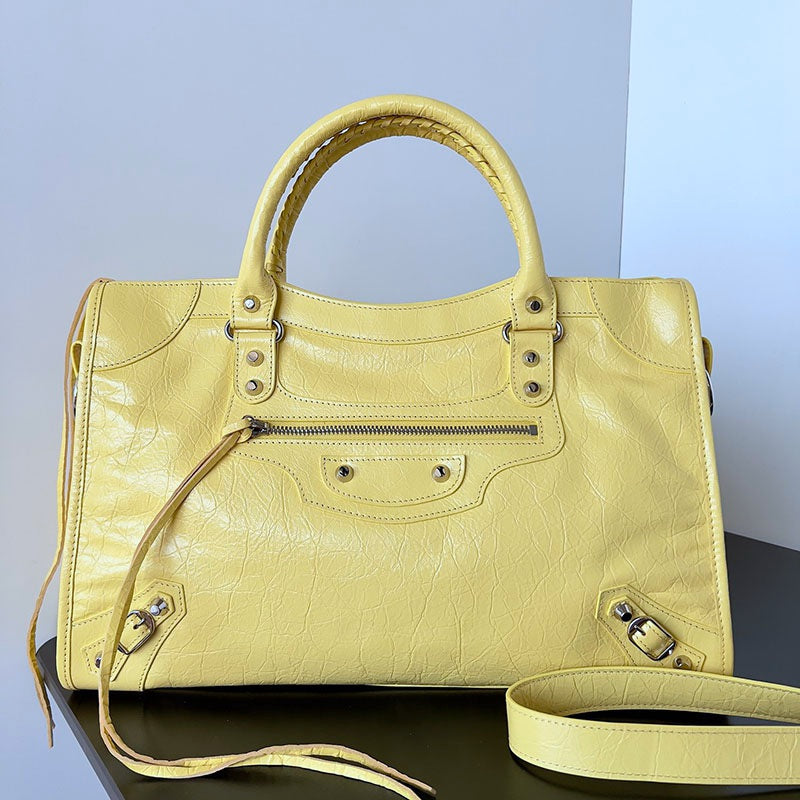 Balenciaga Geantă - prezentare produs