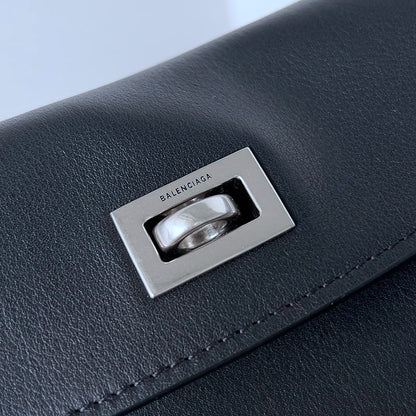 Balenciaga Geantă Medium - prezentare produs