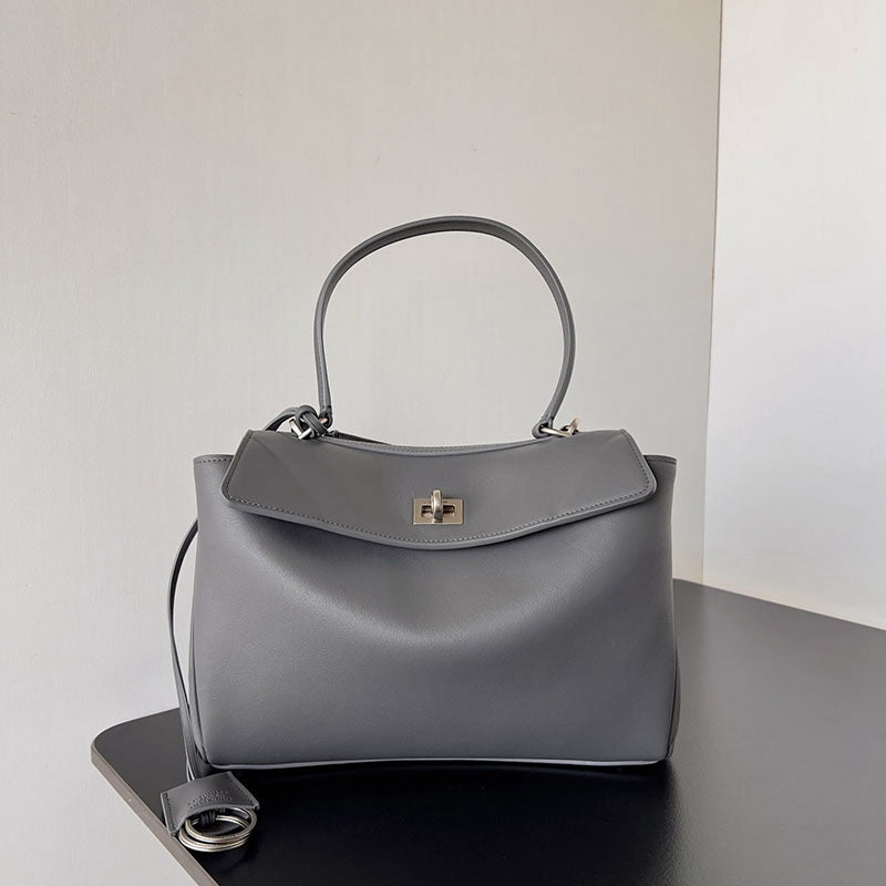 Balenciaga Geantă Medium - prezentare produs