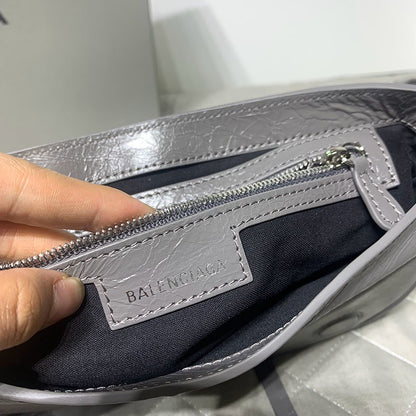 Balenciaga Geantă - prezentare produs