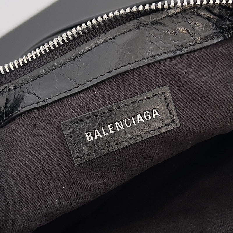 Balenciaga Geantă - prezentare produs