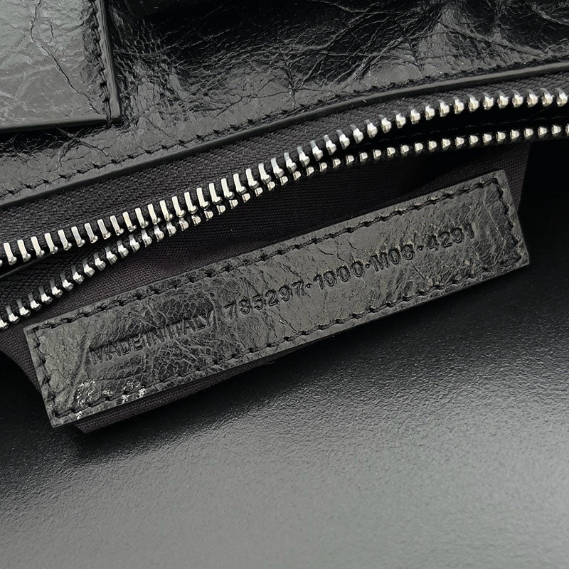 Balenciaga Geantă - prezentare produs