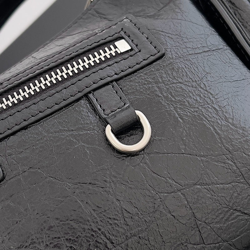 Balenciaga Geantă - prezentare produs