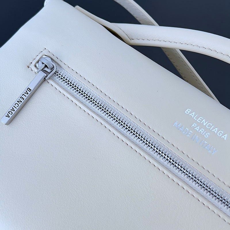 Balenciaga Geantă - prezentare produs