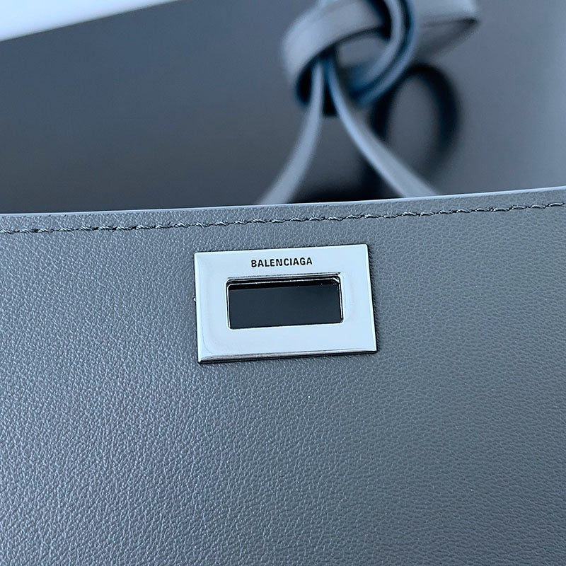 Balenciaga Geantă - prezentare produs