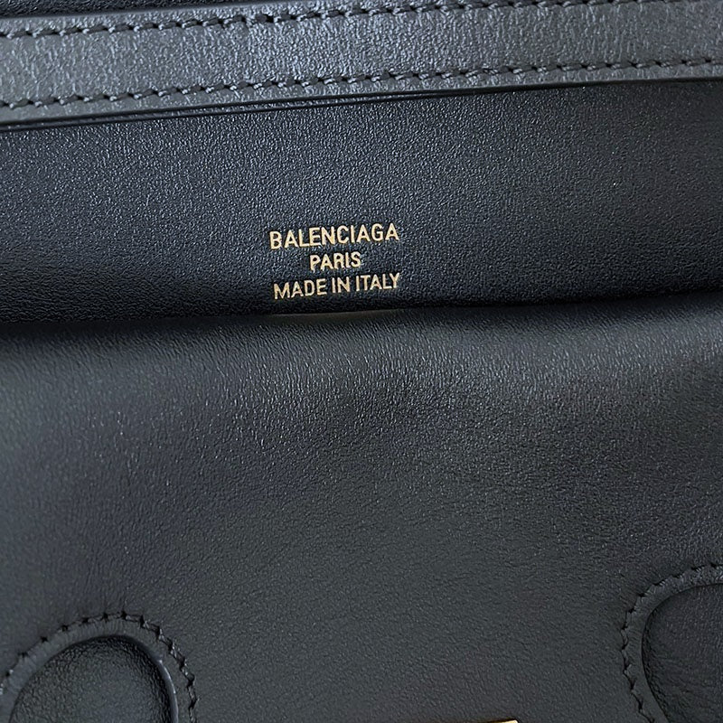 Balenciaga Geantă - prezentare produs
