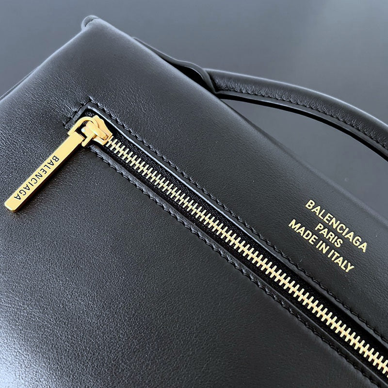 Balenciaga Geantă - prezentare produs
