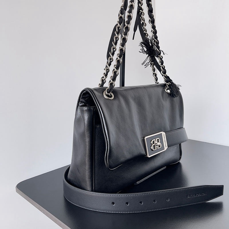 Balenciaga Geantă - prezentare produs