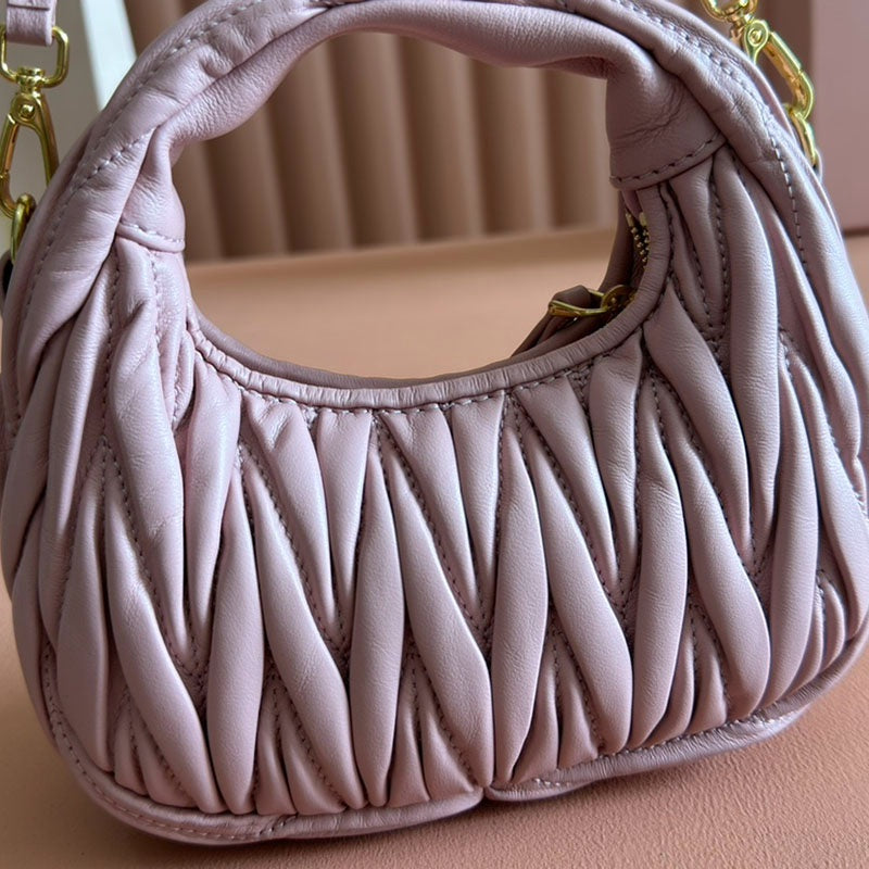 Miu Miu Geantă Exclusive Small - prezentare produs