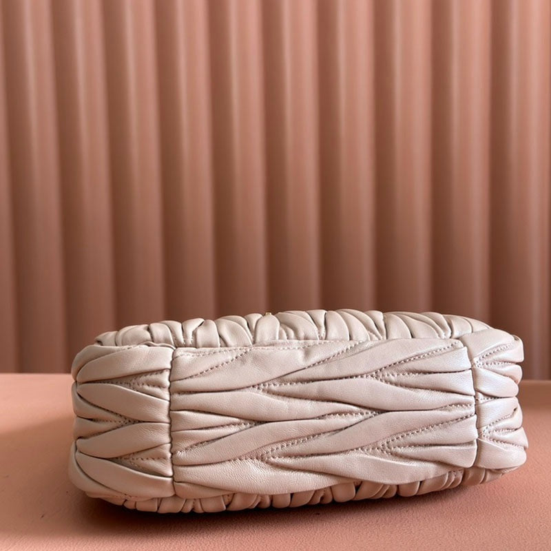 Miu Miu Geantă Exclusive Medium - prezentare produs