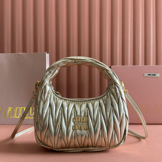 Miu Geantă Exclusive Medium - prezentare produs