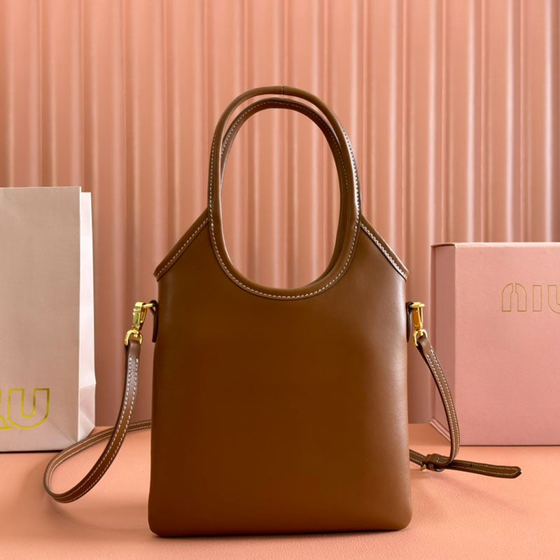 Miu Miu Geantă Exclusive - prezentare produs
