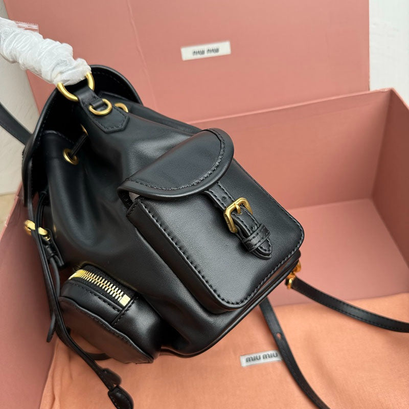 Miu Miu Geantă Exclusive Medium - prezentare produs