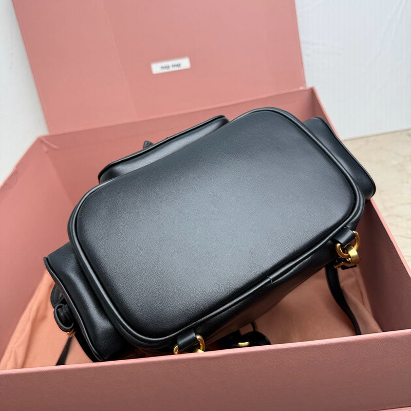 Miu Miu Geantă Exclusive Medium - prezentare produs
