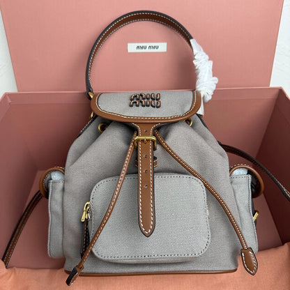 Miu Geantă Exclusive Medium - prezentare produs