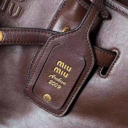 Miu Miu Woman Geantă Exclusive - prezentare produs