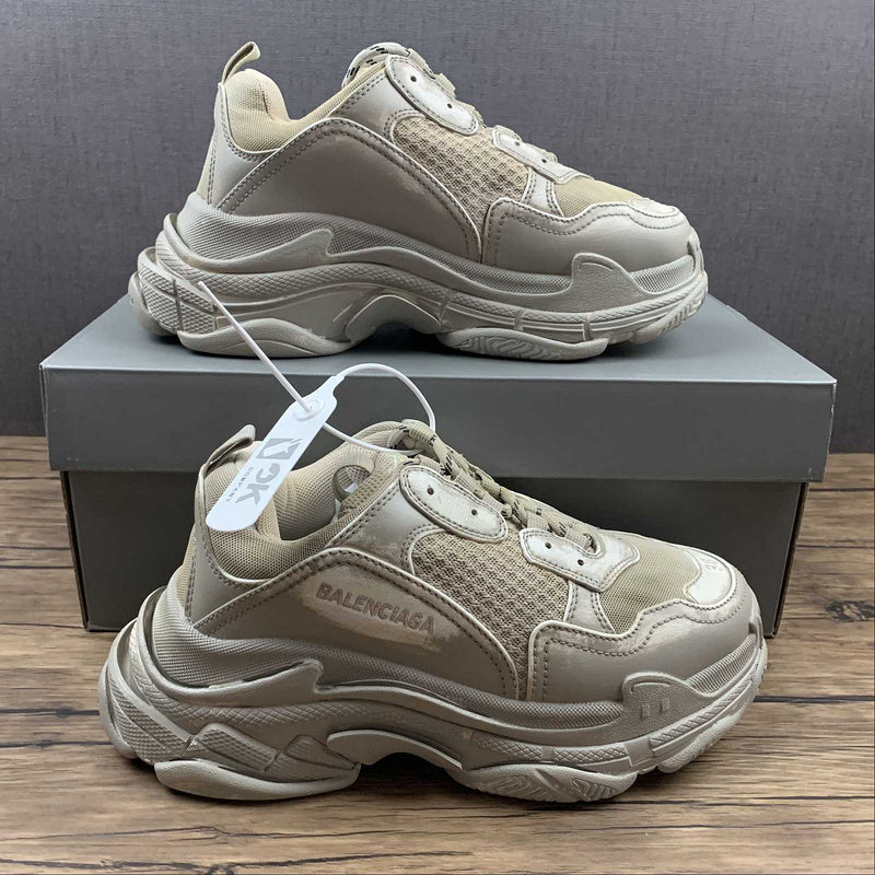 Balenciaga Triple S Bej Pantofi sport - prezentare produs