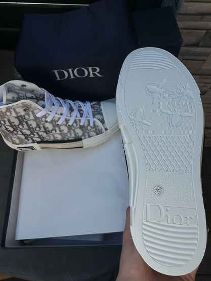 Dior B23 L - prezentare produs