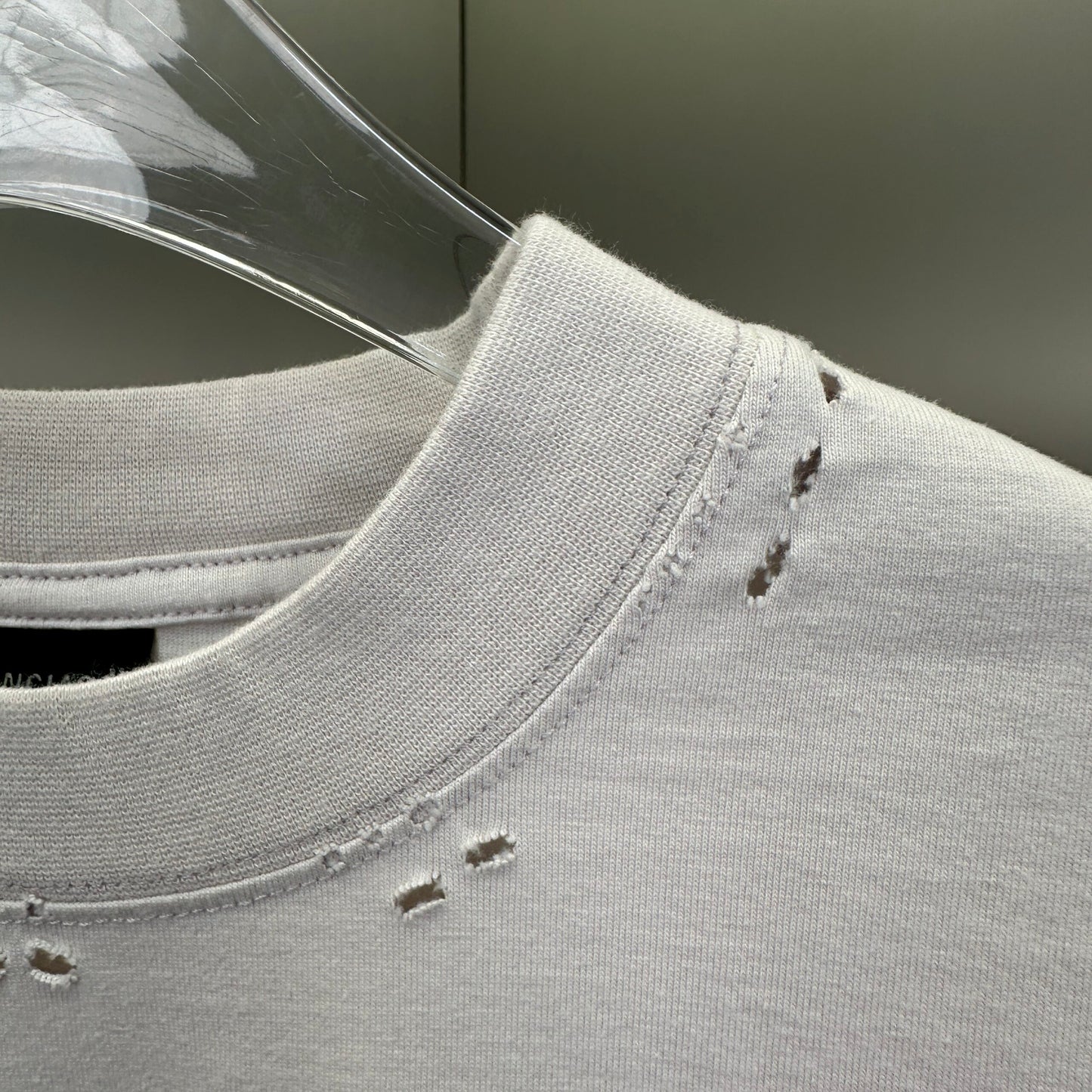 Balenciaga T Cămașă Exclusive - prezentare produs