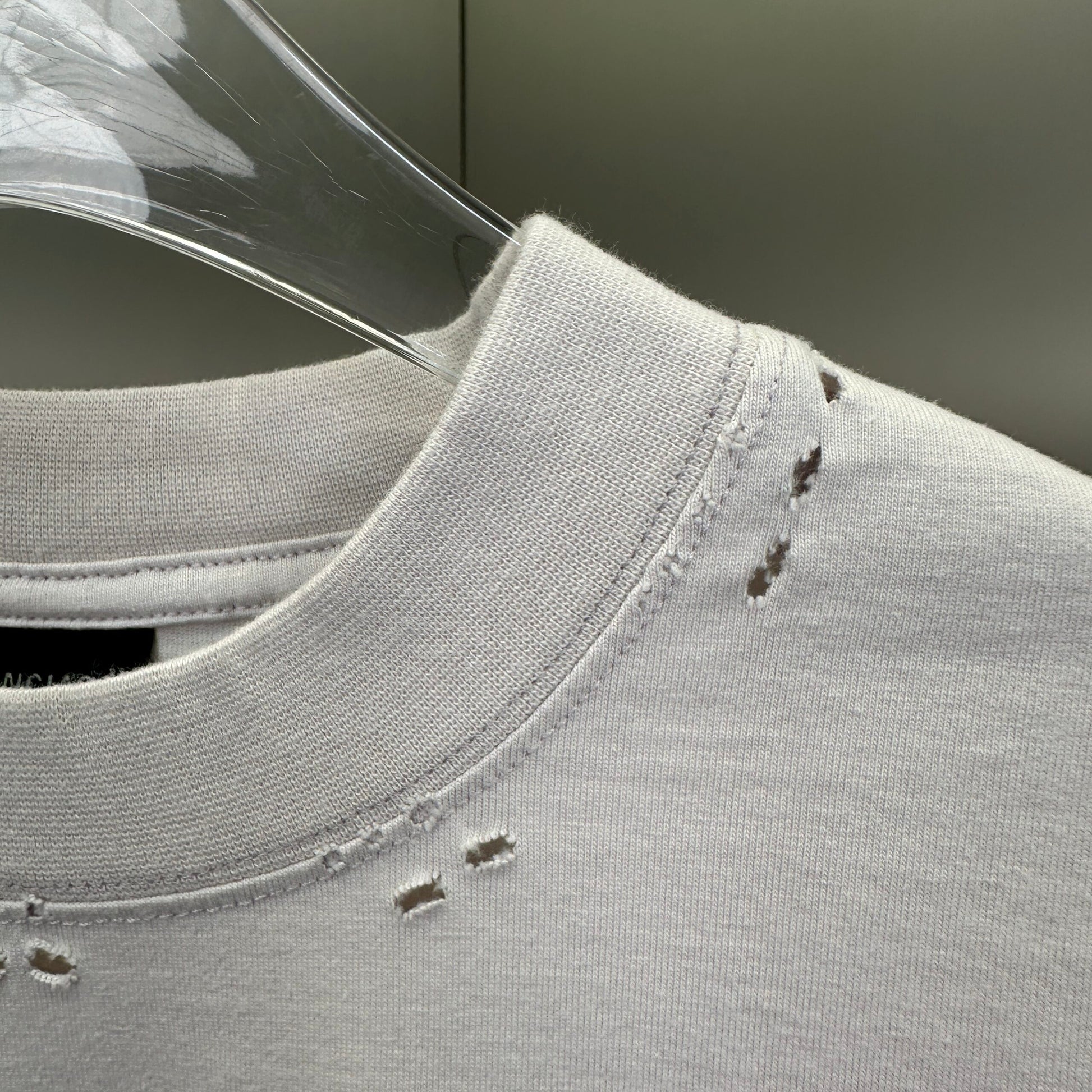 Balenciaga T Cămașă Exclusive - prezentare produs