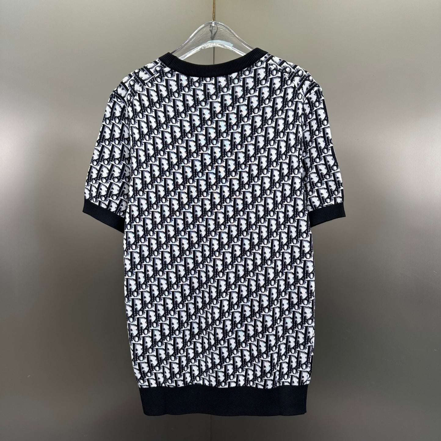 Dior T Cămașă Exclusive - prezentare produs
