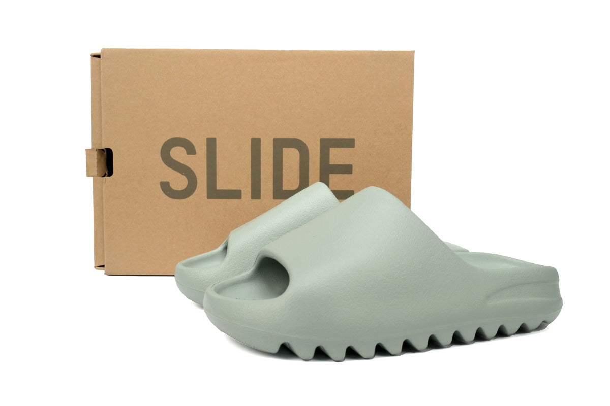 Adidas Yeezy Yeezy Slides Light Verde - prezentare produs