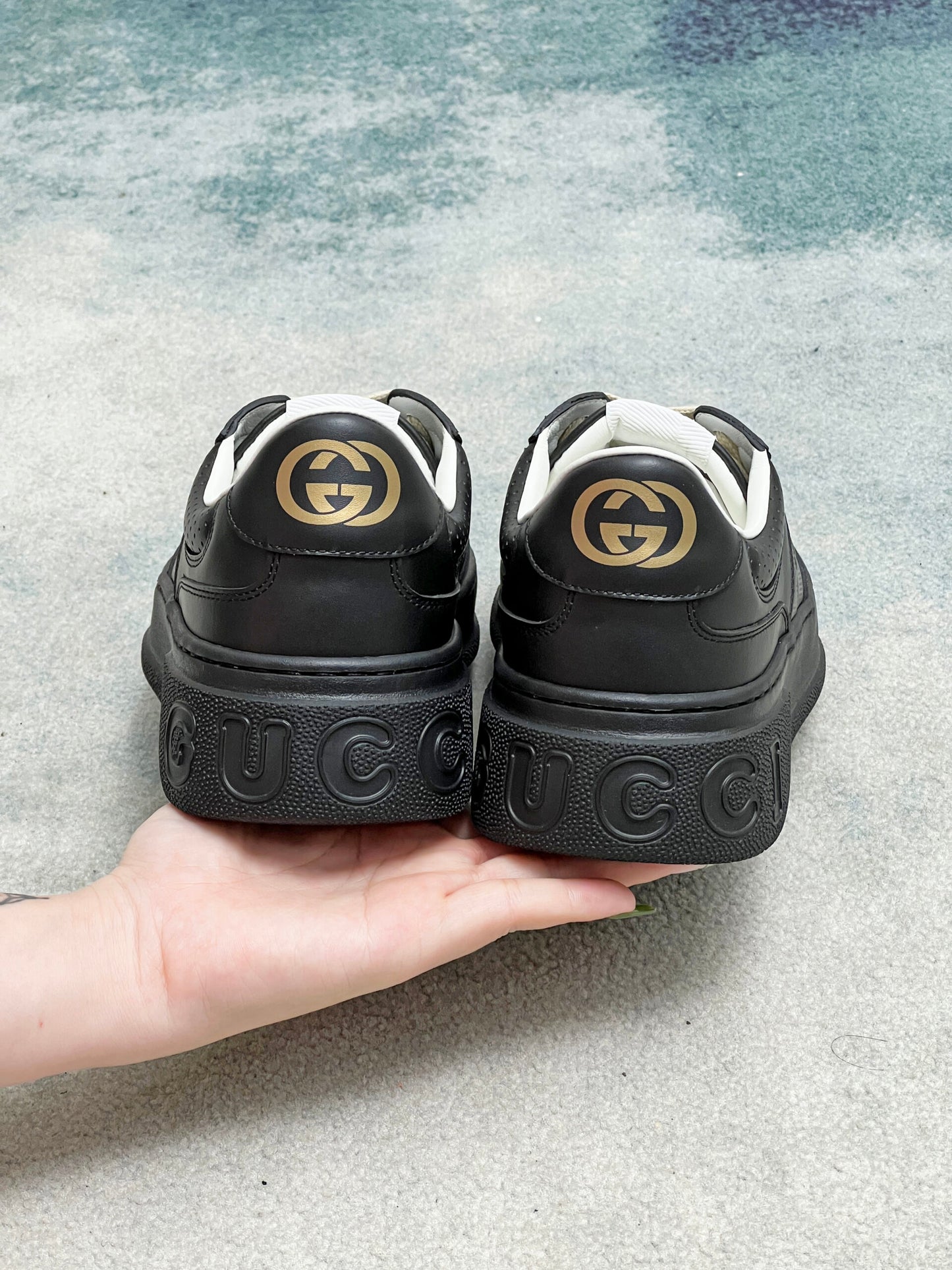Gucci Screener Pantofi sport - prezentare produs