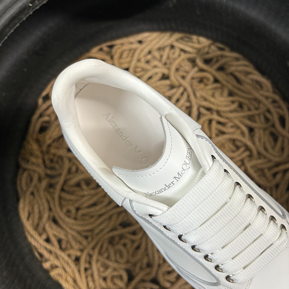 Alexander Mcqueen 12 - prezentare produs