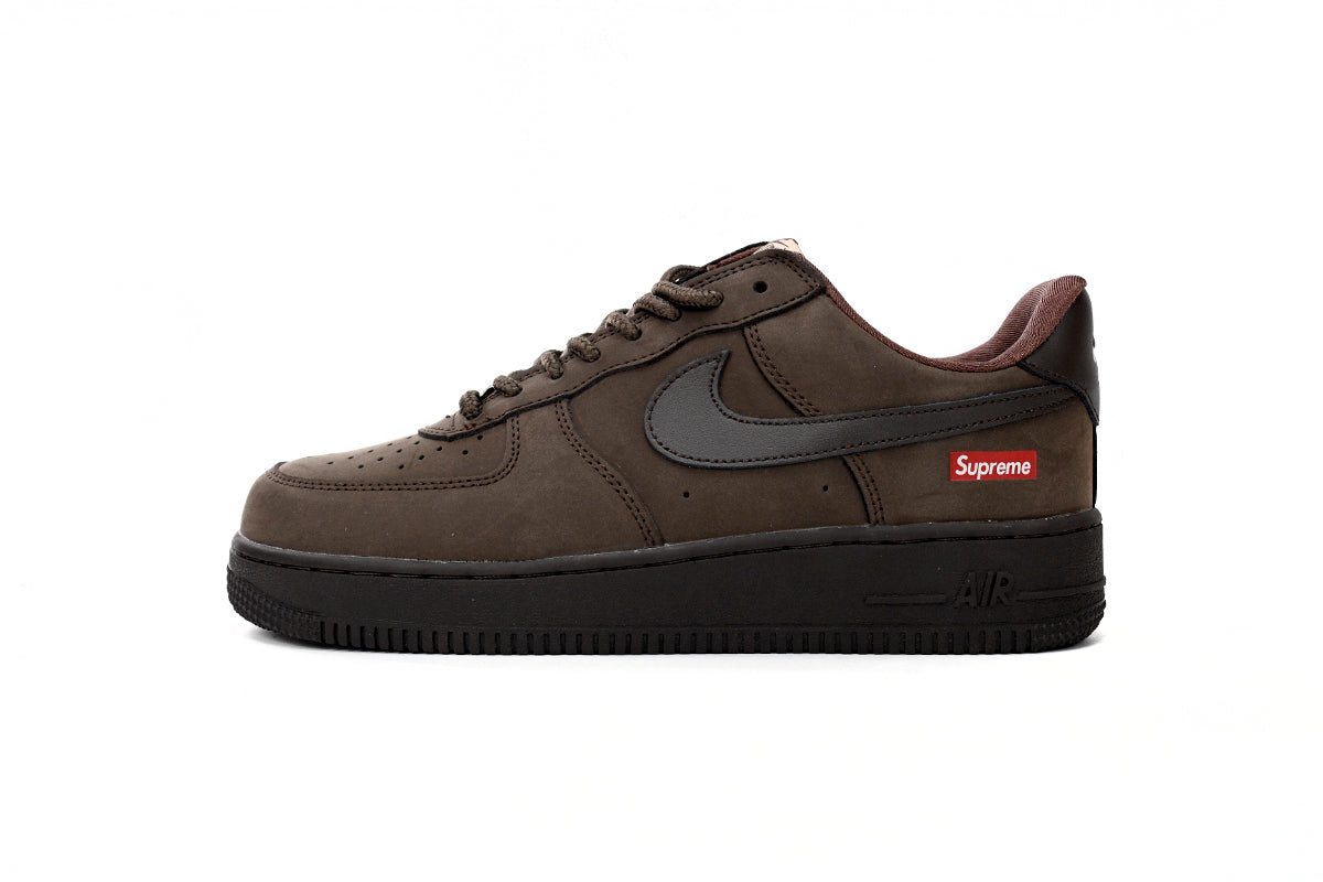Nike Air Force X Supreme Maro Pantofi sport - prezentare produs