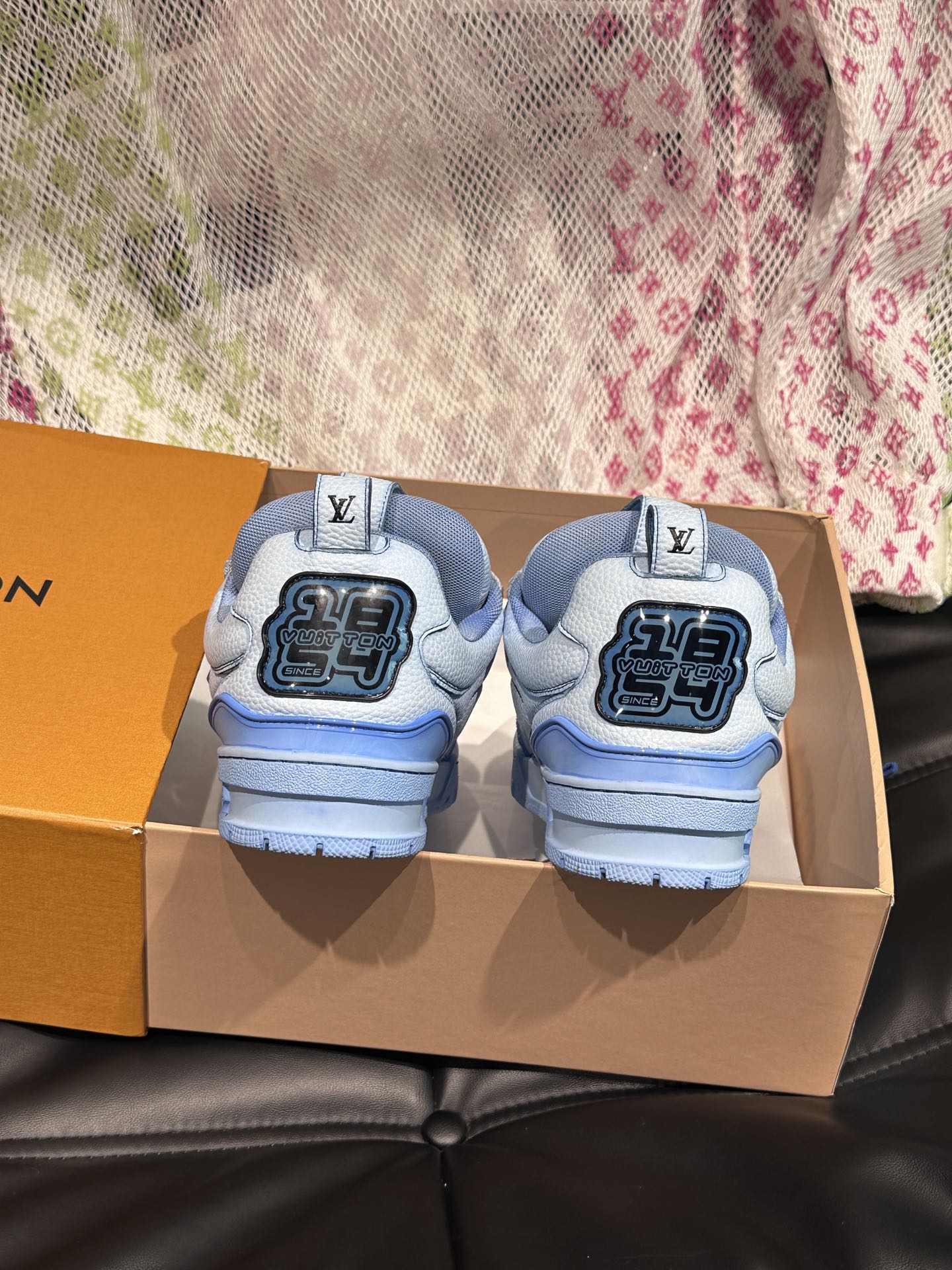 Louis Vuitton LV Skate Baby Albastru - prezentare produs