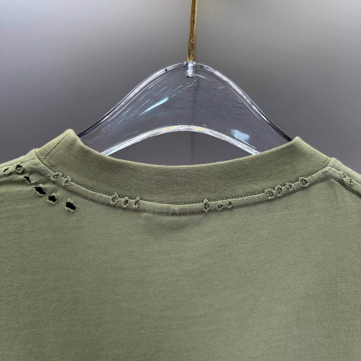 Balenciaga T Cămașă Exclusive - prezentare produs