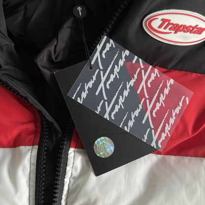 Trapstar Hyperdrive Puffer Geacă Negru Roșu Alb - prezentare produs