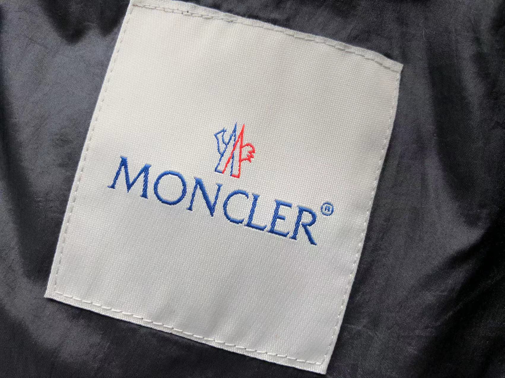Moncler X Alyx Geacă Removable Hood - prezentare produs